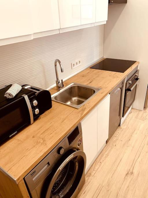 Apartamento Vip VI En Madrid Centro Apartment Ngoại thất bức ảnh