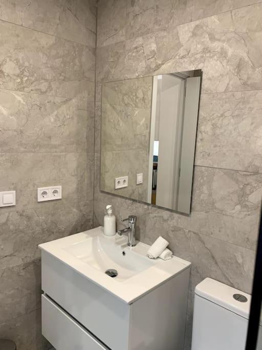 Apartamento Vip VI En Madrid Centro Apartment Ngoại thất bức ảnh