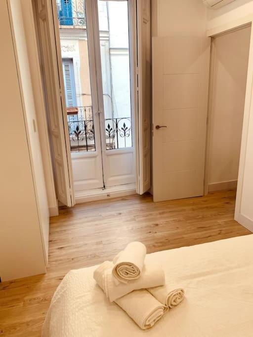 Apartamento Vip VI En Madrid Centro Apartment Ngoại thất bức ảnh