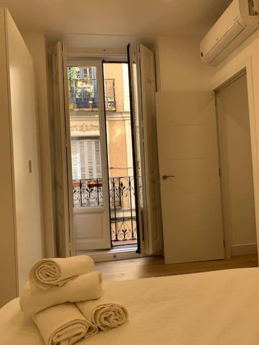 Apartamento Vip VI En Madrid Centro Apartment Ngoại thất bức ảnh